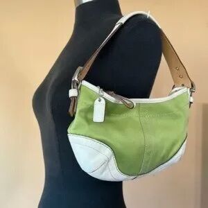 Vintage Coach Green And White Shoulder Bag